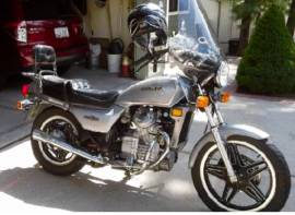 1982 Honda 500 Silver Wing — Classic!